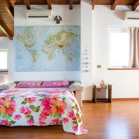 J&j House Kwatera prywatna Castelmarte