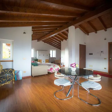 J&j House Kwatera prywatna